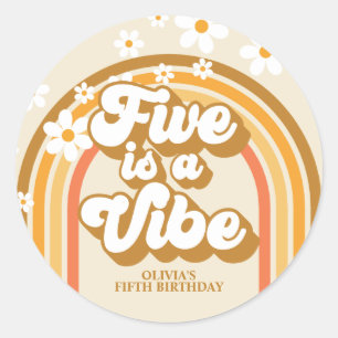 Sticker Rond Retro Rainbow FIVE est un Vibe Super 5e anniversai