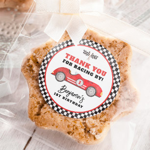 Sticker Rond Retro Red Race Car Fast One Boy Fête d'anniversair