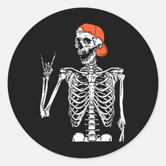 Sticker Rond Rocker Skeleton Rocher Main Rock Sur Costume Drôle (Devant)