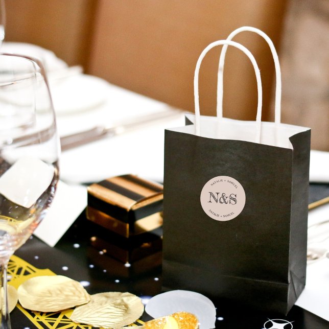 Sticker Rond Rose Beige minimaliste ÉlégantBold Initiales Maria (Créateur téléchargé)