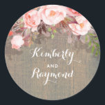 Sticker Rond Rose Floral Rustic Barne Mariage<br><div class="desc">Bois de grange rustique et fleurs d'aquarelle rose mariage campagnard phoques</div>