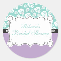 Roses blanches sur Aqua & Fête des mariées violett