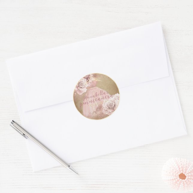 Sticker Rond Roses roses blanches et Quinceañera or sur Parchem (Enveloppe)