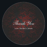 Sticker Rond Rouge & Black Damask Gothique Dark Romantic<br><div class="desc">Autocollants Rouge & Black Damask Gothique Dark Romantic. Cartons d'invitation assortis disponibles.</div>
