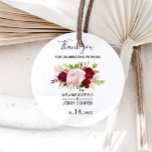 Sticker Rond Rouge Tropical et romantique Merci Favor<br><div class="desc">Ces autocollants rouges tropicaux et romantiques vous remercient pour les classiques ronds sont parfaits pour un mariage simple. Le design artistique bordo marsala présente des roses d'aquarelle,  verts,  roses,  bordeaux et roux assortis de verdure bien disposés dans un bouquet de fleurs gracieux et radieux.</div>