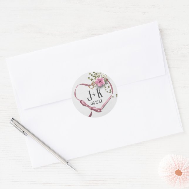 Sticker Rond Ruban cardiaque mariage avec monogramme (Enveloppe)