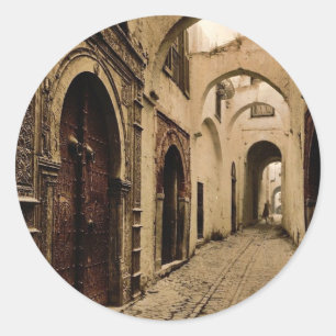 Sticker Rond Rue de Tresure, classique Photochrom de Tunis,