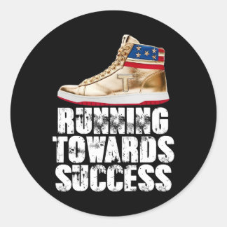 Sticker Rond Running Towards Success Trump Sneakers Republican 