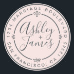 Sticker Rond Rustic Chic Mariage Retour Adresse Pastel Pink<br><div class="desc">Chic, moderne et simple mariage fait maison autocollant d'adresse de retour avec vos noms et adresse en blanc élégante calligraphie manuscrite et typographie stylisée sur un arrière - plan rose pastel, agrémenté de lauriers et autres détails décoratifs rustiques. Ajoutez simplement votre nom et votre adresse de monogramme conçus exclusivement pour...</div>