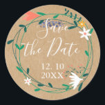 Sticker Rond Rustic Country Floral Garland Enregistrer la date<br><div class="desc">Doté d'une guirlande florale moderne de fleurs de printemps sur un arrière - plan kraft rustique,  cet autocollant botanique chic peut être personnalisé avec votre enregistrer le message de date et la date spéciale. Conçu par Thisisnotme©</div>