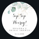 Sticker Rond Rustic Gold Floral Sip Sip Hooray Réception de Mar<br><div class="desc">Cette autocollante de faveur de réception de mariage rustique gold floral sip sip hooray est parfaite pour une simple réception de mariage. Ce dessin artistique présente des fleurs dorées dessinées à la main et un feuillage vert eucalyptus à l'aquarelle,  inspirant la beauté naturelle.</div>
