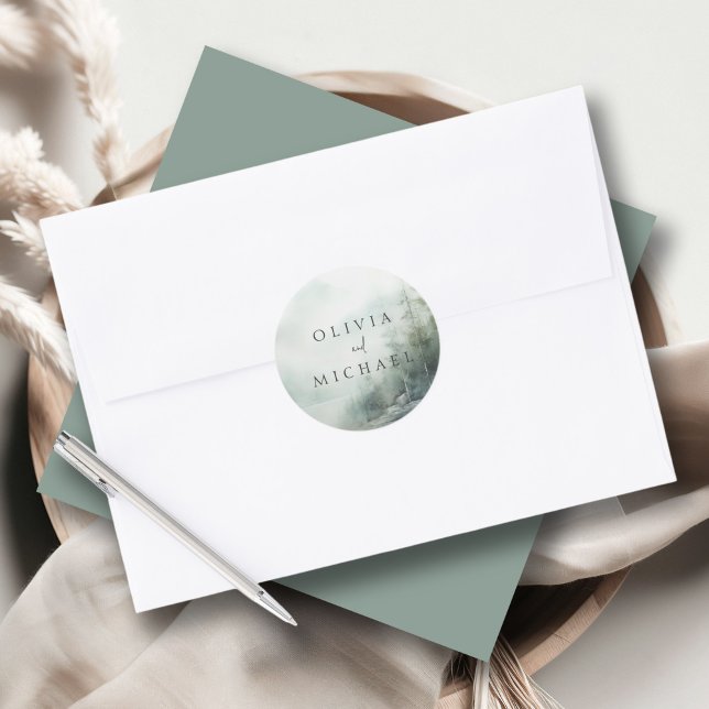 Sticker Rond Rustic Mountain Lake Misty Pines Wedding (Créateur téléchargé)
