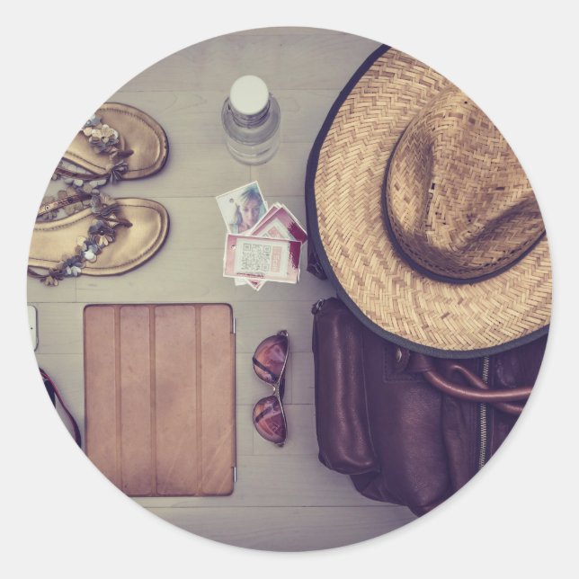 Sticker Rond Sac À Thème, Sac Prêt À Être Emballé Avec Une Camé (Devant)