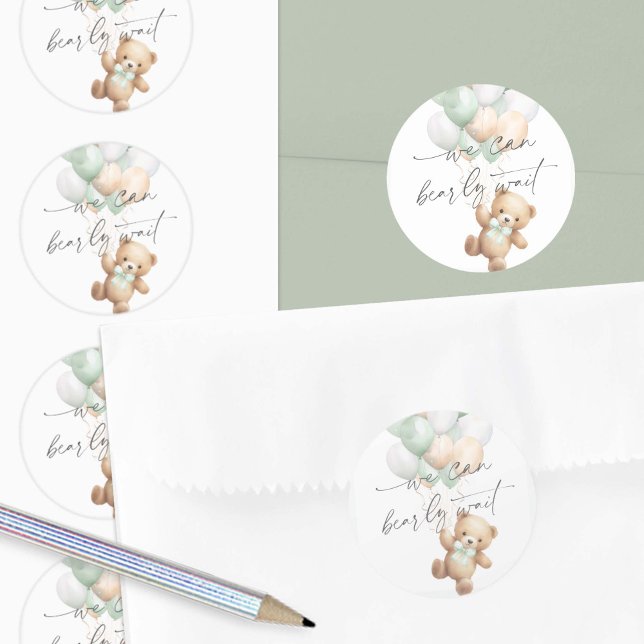 Sticker Rond Sage Green Bearly wait Moderne Genre Neutre (Sage Green We Can Bearly Wait, Gender Neutral baby Shower Envelope Seals.)