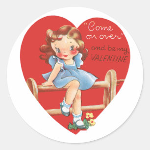 Sticker Rond Saint-Valentin Rétro, Fille Vintage sur une Clôtur
