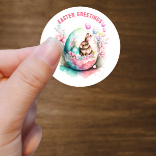 Sticker Rond Salutations de Pâques Bunny à l'intérieur de l'oeu