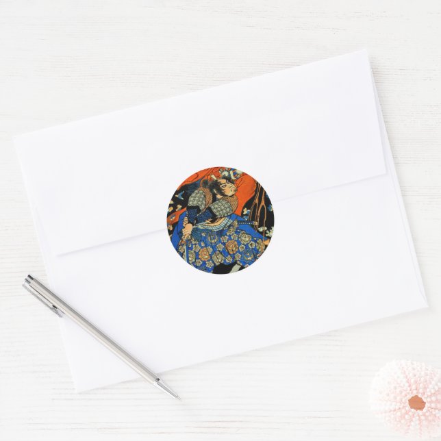 STICKER ROND SAMOURAÏ COMBATTANT UN MONSTRE (Enveloppe)