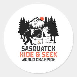 Sticker Rond Sasquatch Camping Extérieur Forêt Drôle Sasquatch