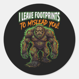 Sticker Rond Sasquatch Je laisse des empreintes Humour de crypt