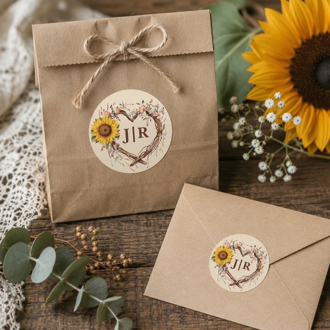Sticker Rond Sceau de mariage à monogramme de soleil rustique e (Rustic Sunflower Wedding Favors)