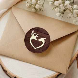 Sticker Rond Sceau d'enveloppe en bois rustique au cœur de cerf