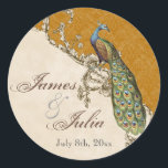 Sticker Rond Sceau Mariage Peacock & Etchat vintage<br><div class="desc">Ce sceau d'invitation élégant et sophistiqué ou autocollant, allie le meilleur de la tradition et la fraîcheur du contemporain. Le mélange d'éléments d'art Vintage et d'aquarelle contemporaine peinte à la main par Audrey Jeanne Roberts donne une belle qualité intemporelle à cette invitation. Un paon majestueux repose sur d'élégants tourbillons gravés...</div>