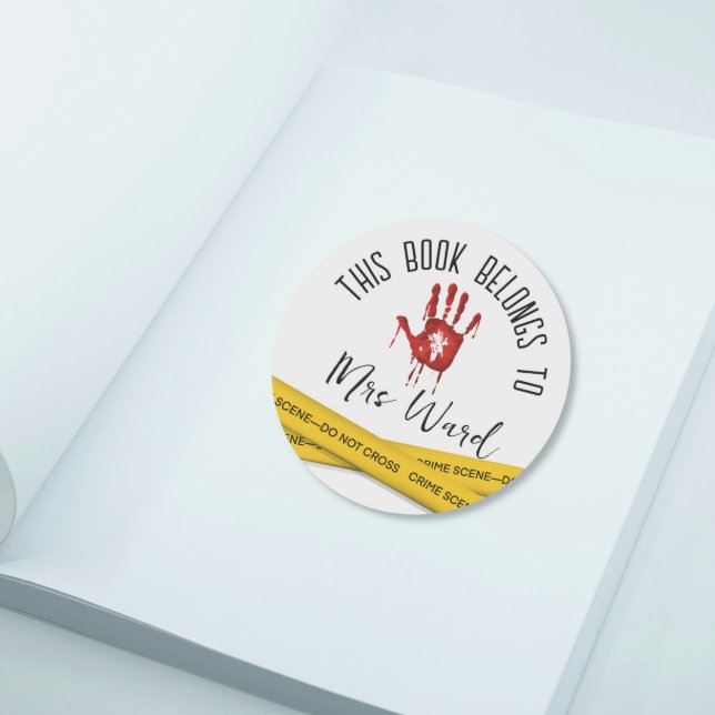 Sticker Rond Scène de crime sanglante Bibliothèque de bandes St (Créateur téléchargé)