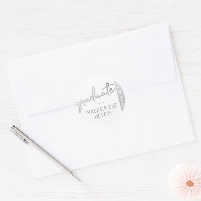 Sticker Rond Script Silver Gradué | Faux Metallic tendance (Enveloppe)