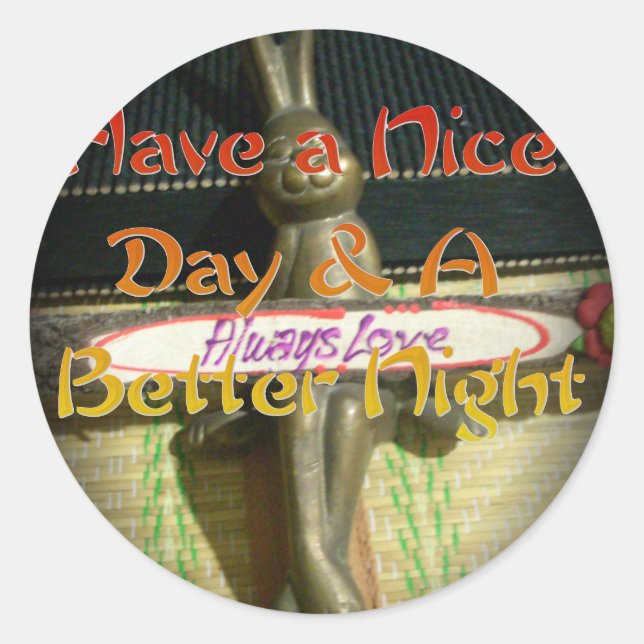 Sticker Rond Sculpture de lapin de bronze avec citations inspir (Devant)