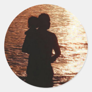 Sticker Rond Silhouette du père et de l'enfant