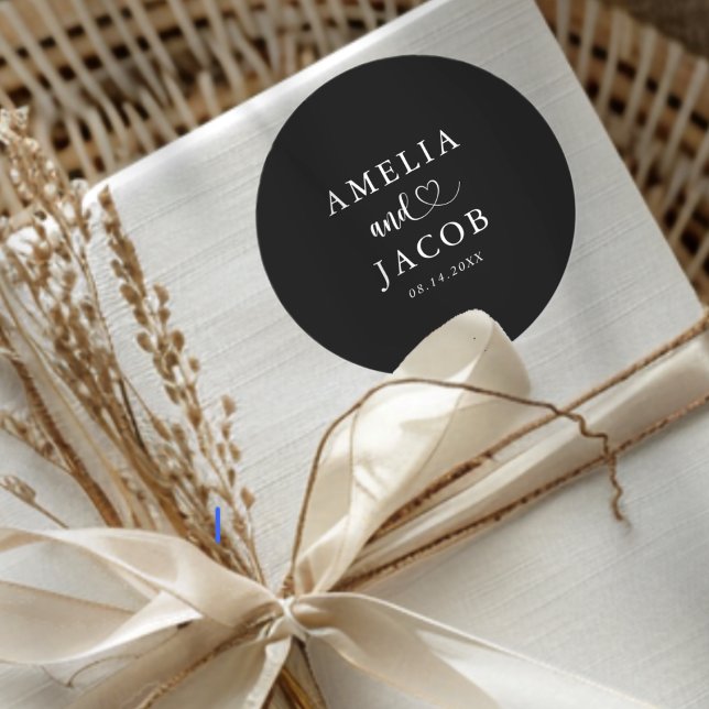 Sticker Rond Simple Black & White Wedding  (Créateur téléchargé)