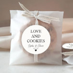 Sticker Rond Simple classique AMOUR COOKIES Coeur Mariage Favor<br><div class="desc">Sticker classique en Merci noir avec "Love and Cookies" dans une police classique moderne et élégante. Vous pouvez facilement le personnaliser avec vos noms et date mariage.</div>
