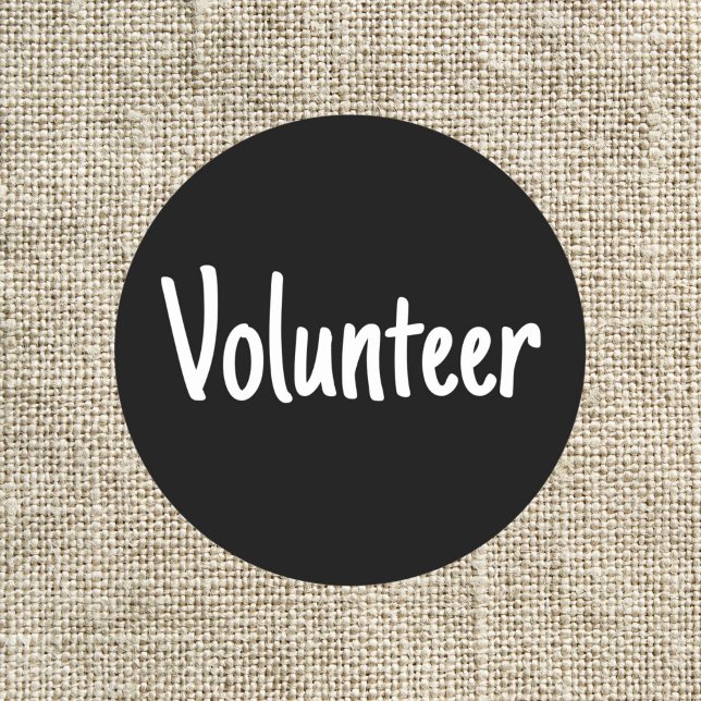 Sticker Rond Simple volontaire noir et blanc (Black round volunteer badge sticker with white letters.)