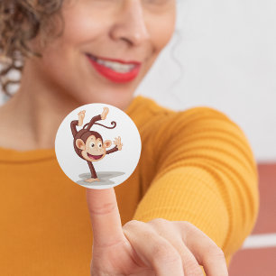Sticker Rond Singe joueur faisant un poirier Animal mignon