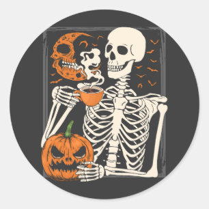 Sticker Rond Skeleton Boire Café Lover Halloween Crâne