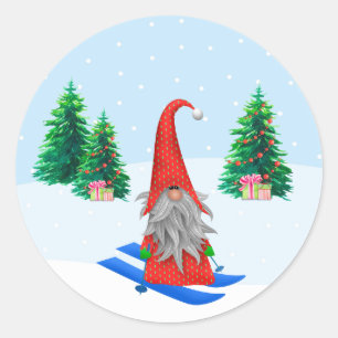 Sticker Rond Ski Whimsical Scène Gnome de Noël
