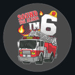 Sticker Rond Son L'alarme Je suis 6 pompier<br><div class="desc">Son L'alarme I'm 6 Fire Engine Firefighter 6th Birthday Family design Cadeau Classic Round Sticker Classic Collection.</div>