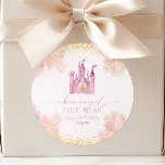 Sticker Rond Son Royal Five-Ness Princess 5th Birthday Party<br><div class="desc">Voici Son Royal Cinq Ness Princess Royal Castle 5th Birthday Party Favoriser les Stickers Étiquettes!</div>