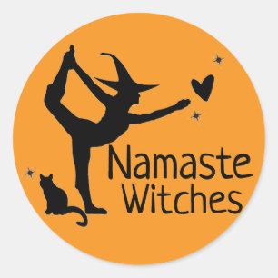 Sticker Rond Sorcière Halloween Namaste sorcières Yoga Black Or