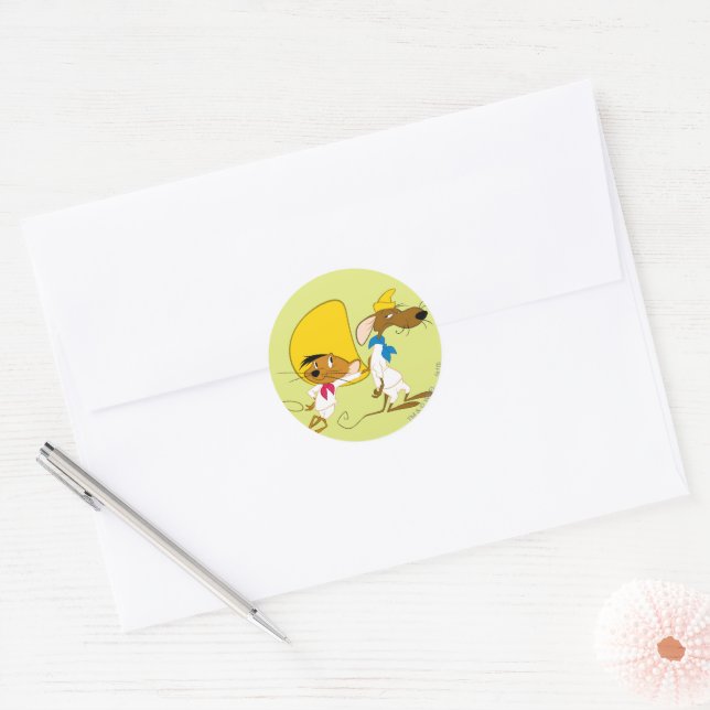 Sticker Rond SPEEDY GONZALES™ s'exécute en couleur