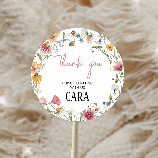 Sticker Rond Spring Little Fleur sauvage Anniversaire (Spring Little Wildflower Birthday Party Sticker)