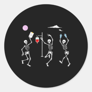 Sticker Rond Squelette dansant infirmière drôle squelette Hallo