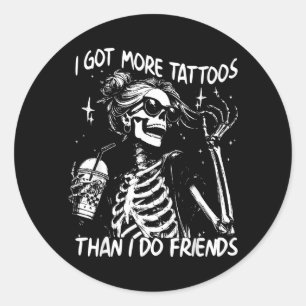 Sticker Rond Squelette de tatouage avec plus de tatouages que d