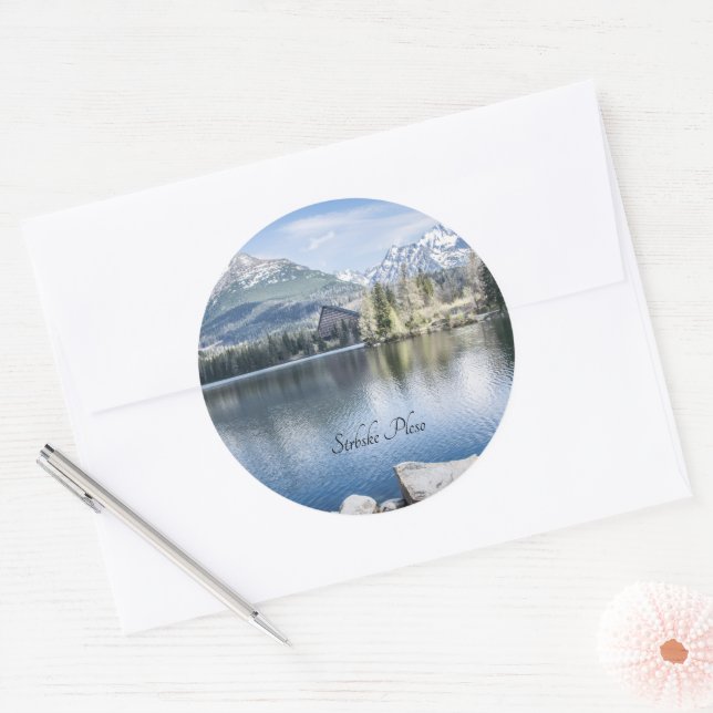 Sticker Rond Strbske Pleso, Hautes Tatras, Slovaquie (Enveloppe)