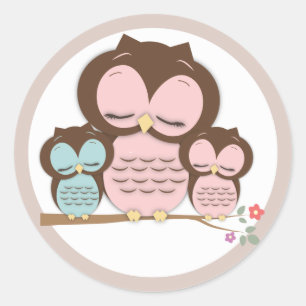 Sticker Rond Sweet Little Mama & Twin Baby Owens sur une branch