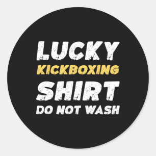 Sticker Rond T-shirt drôle de kickboxing coup de pied chanceux