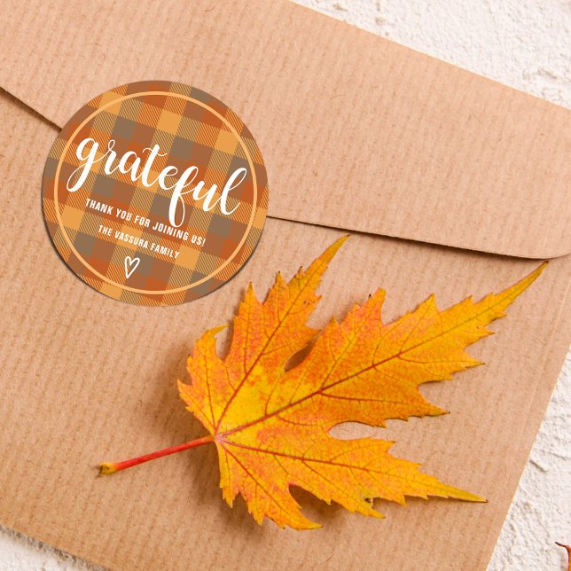 Sticker Rond Tartan à carreaux orange d'automne personnalisé av (Autumn Orange Tartan Plaid Grateful Personalized Classic Round Sticker)