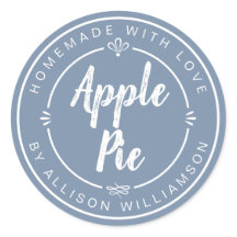 Tarte aux pommes maison bleu poussière