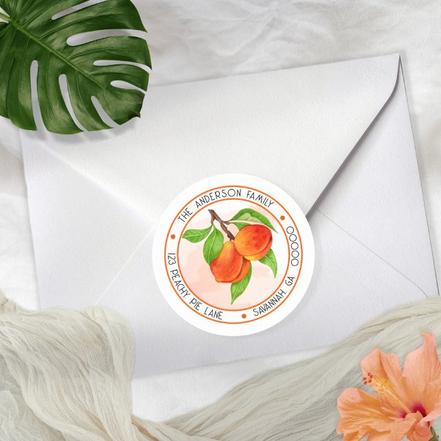 Sticker Rond Timbre Adresse de Retour Cercle des Peches d'Été D (Everything is coming up peaches in this watercolor peach branch return address envelope seal design.)