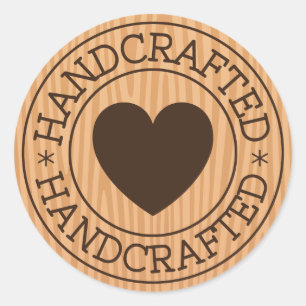 Sticker Rond Timbre Handcrafted et brun avec le coeur sur la